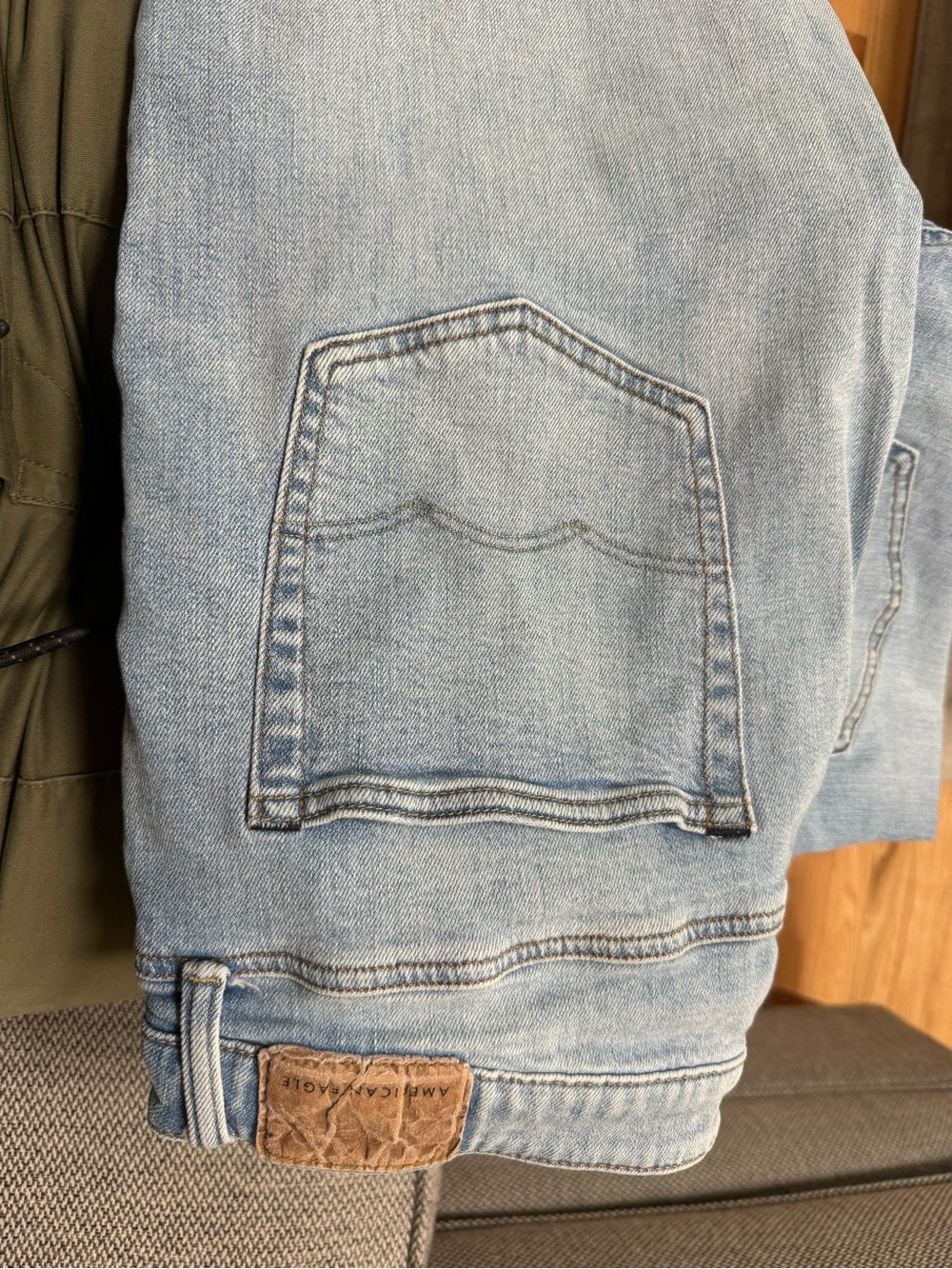 American Eagle Outfitters Light Wash Men's Jeans